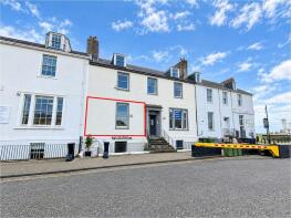 17c, Wellington Square, Ayr KA7 1EZ