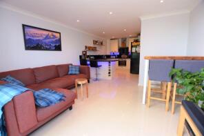 Flat 68, 30, Bath Road, Slough SL1 3SS
