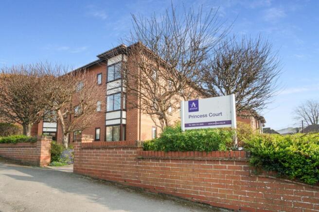1 bed Flat for sale Image 9