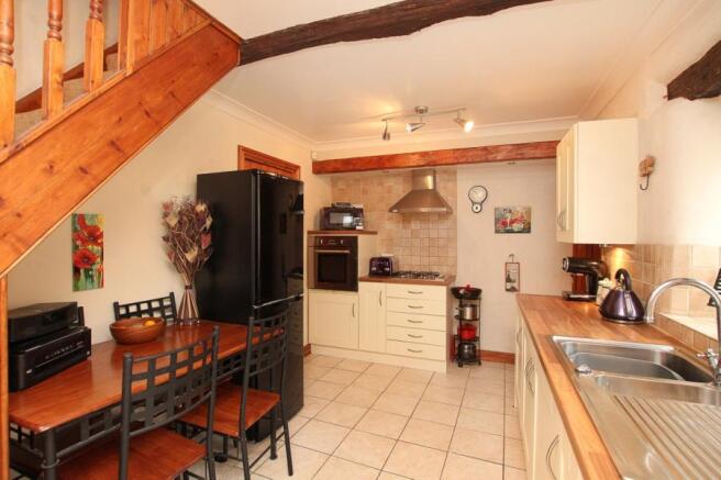 Fitted Kitchen