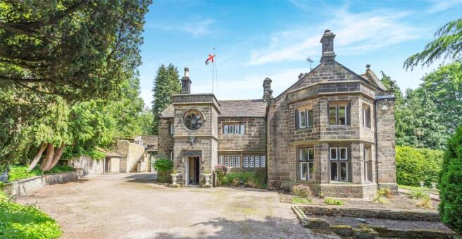6 bed House for sale in keighley