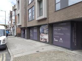 Flat 4, 186 Tenby Mansions, Brent Street, Hendon, London NW4 1BE