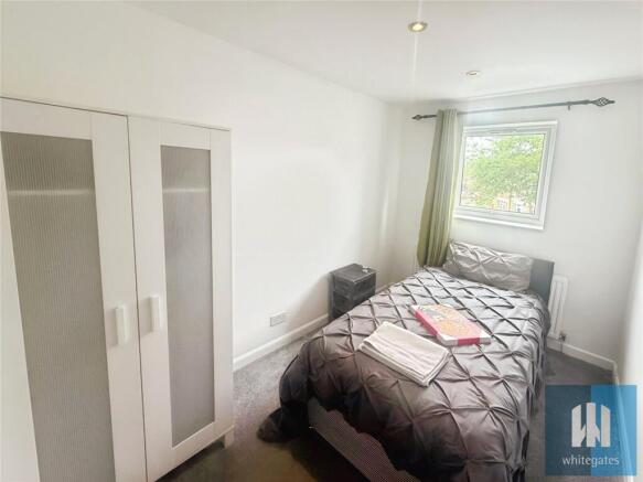5 bed Detached to rent Image 9