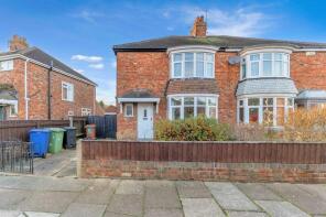 4, The Cresta, Grimsby DN34 5AW