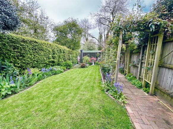 garden.jpg