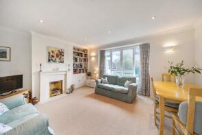 6, Mortimer Lodge, Albert Drive, London SW19 6JZ