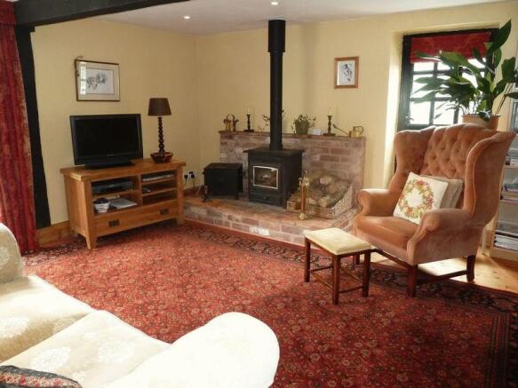 Lounge/ Dining Room