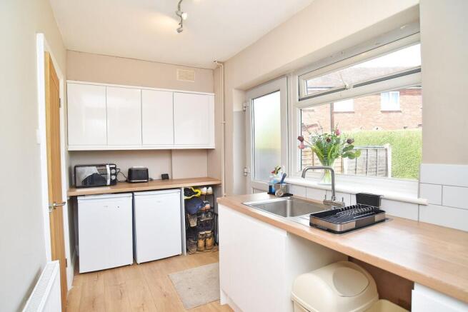 2 bed Terraced for sale Image 11