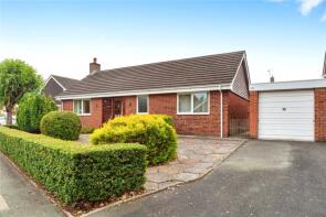 35, St Peters Way, Mickle Trafford, Chester CH2 4EJ