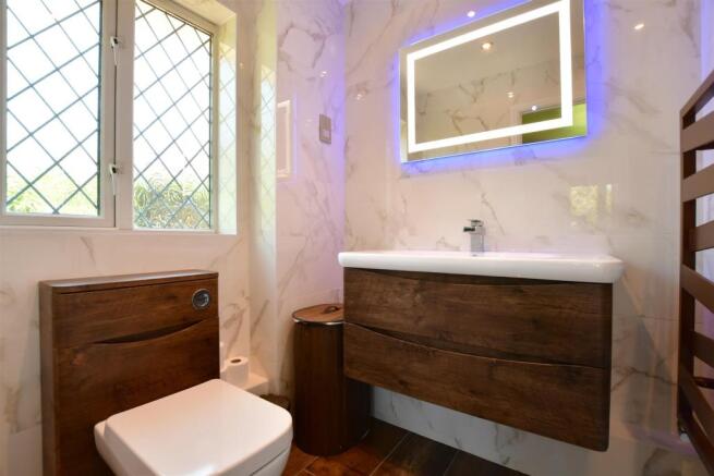 En-Suite Shower Room