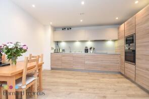 Apartment 3, 193, Tooting High Street, London SW17 0GU