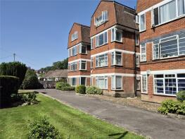 6, Grosvenor Court, Vale Road, Bournemouth BH1 3TA
