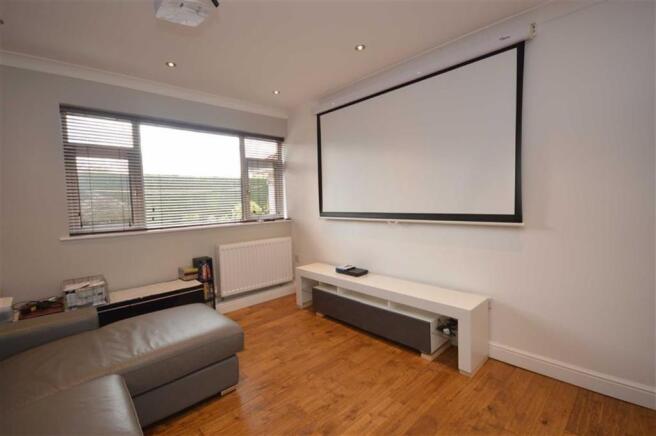 Bedroom/Cinema Room