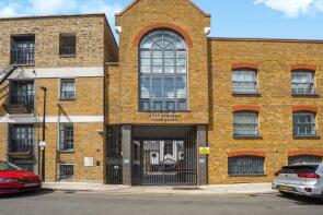 Flat Lg03, 15 Paisley Court, Clyde Square, London E14 7TB
