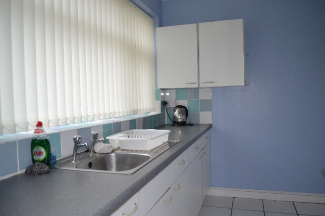 Kitchen With Fitted High And Low Storage