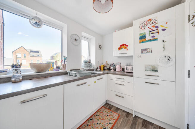 12 Hengrove Way, Filwood, Bristol photo 4