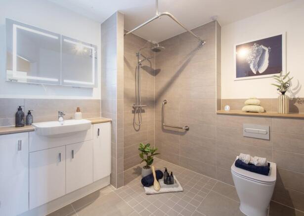 Show Room Shower Room