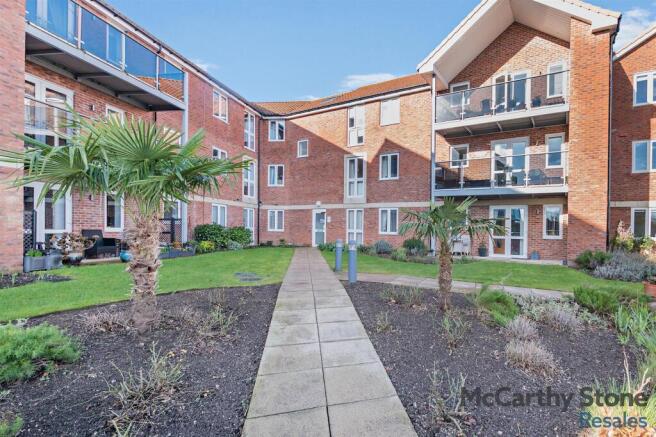 1 bed Apartment for sale Image 10