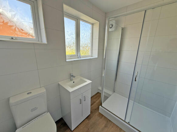 2 bed Detached Bungalow for sale Image 8