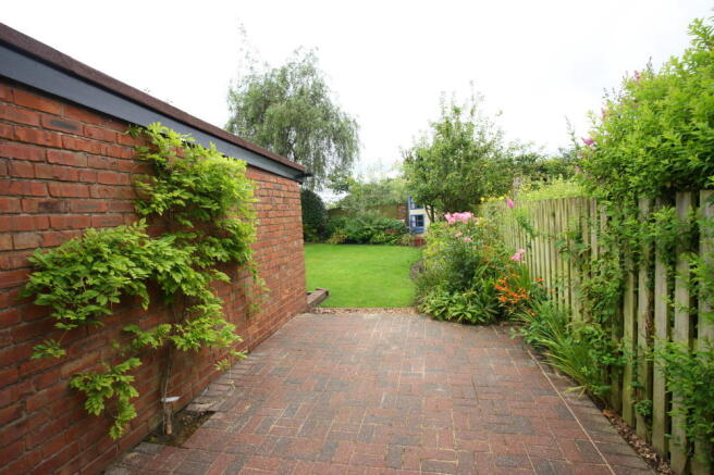 Rear patio to garden