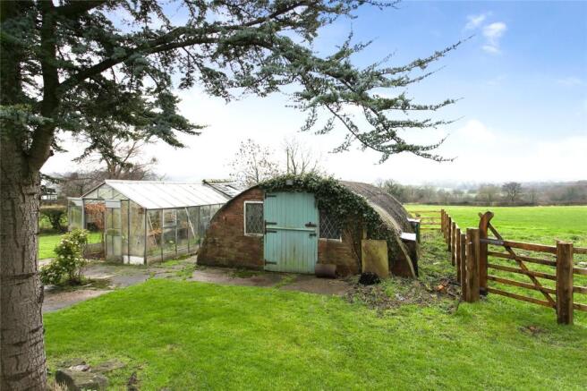 Nissen Hut