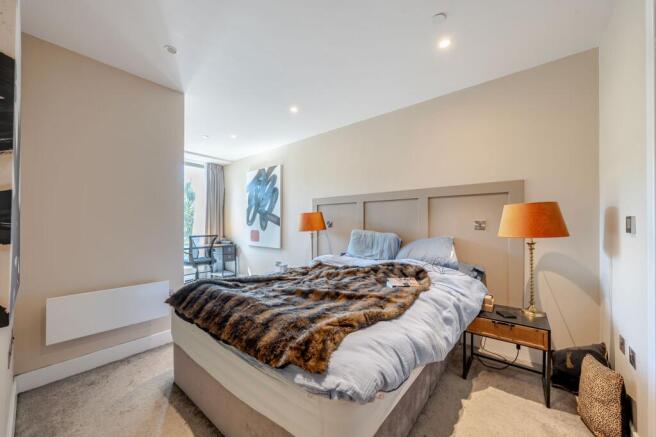 2 bed Flat to rent Image 6