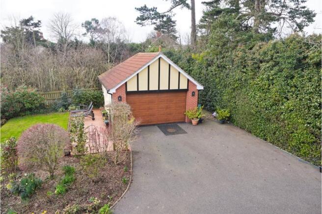 Double Garage