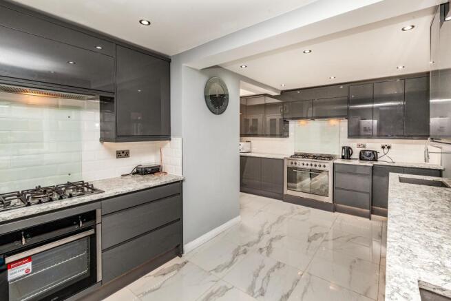 Kitchen/breakfast ro