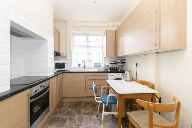 Kitchen 1