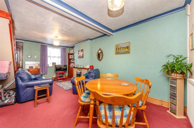 Victoria Square, Bangor, Gwynedd, LL57 photo 4