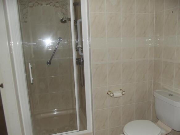 SHOWER CUBICLE