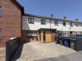 19, Woodhouse Way, Cambridge CB4 2NH