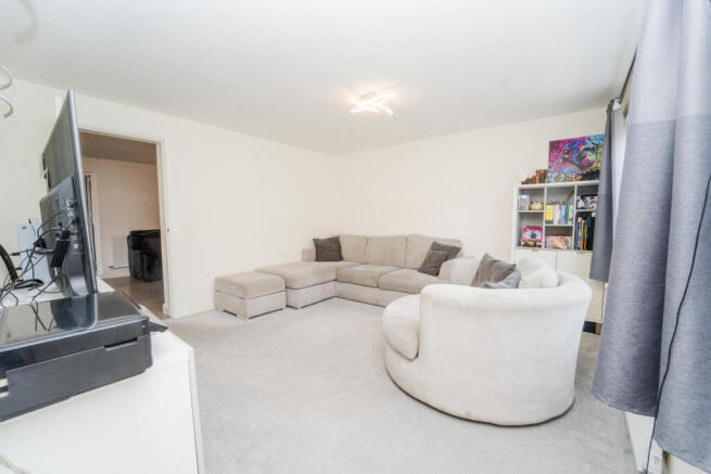 Broomhill Close, Derby, Derby City photo 4