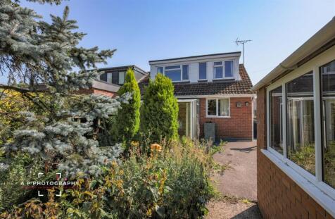 Silverstone Avenue, Cheadle