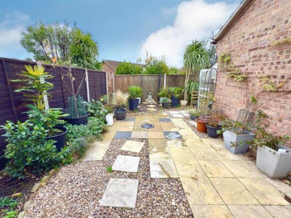 BACK GARDEN.jpg