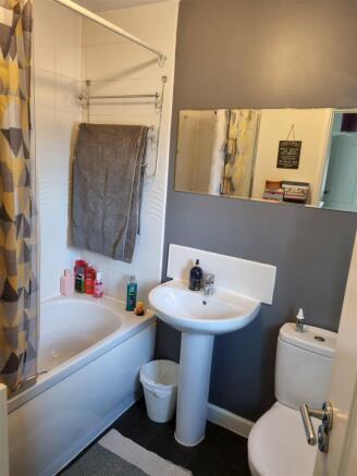 Photo 5