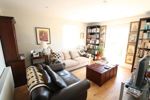 Second Lounge