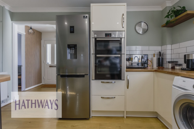 Fitted kitchen