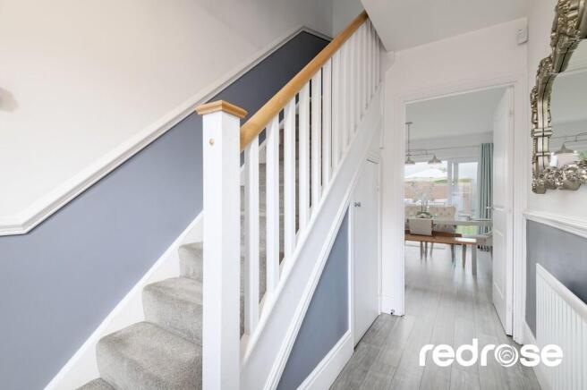 web_60 Whitley Dr...