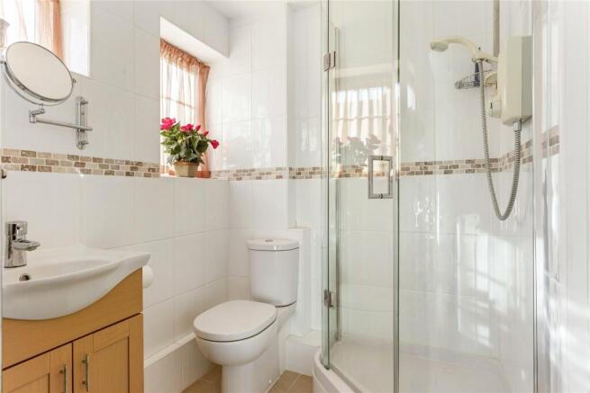 Bedroom Two En Suite
