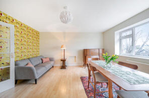 14, Wiltern Court, Shoot Up Hill, London NW2 3TY