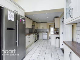16, Oakes Road, Bury St. Edmunds IP32 6PA