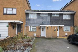 28, Bannister Close, Greenford UB6 0SP