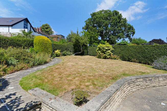 3 bed Bungalow for sale Image 3