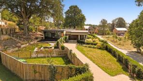 25, John Martin Gardens, Standish GL10 3WB