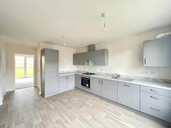3 bed End of Terrace to rent Image 6