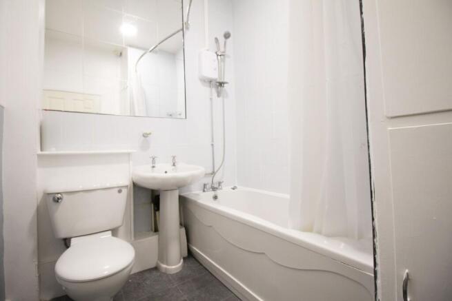 1 bed Apartment to rent Image 10