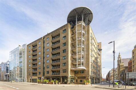 Mansell Street, Aldgate East