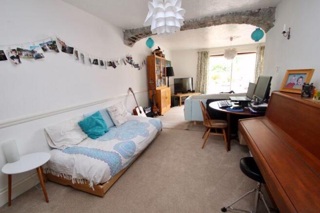 Family Room 1