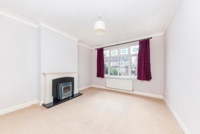 169 Elm Walk - Loung